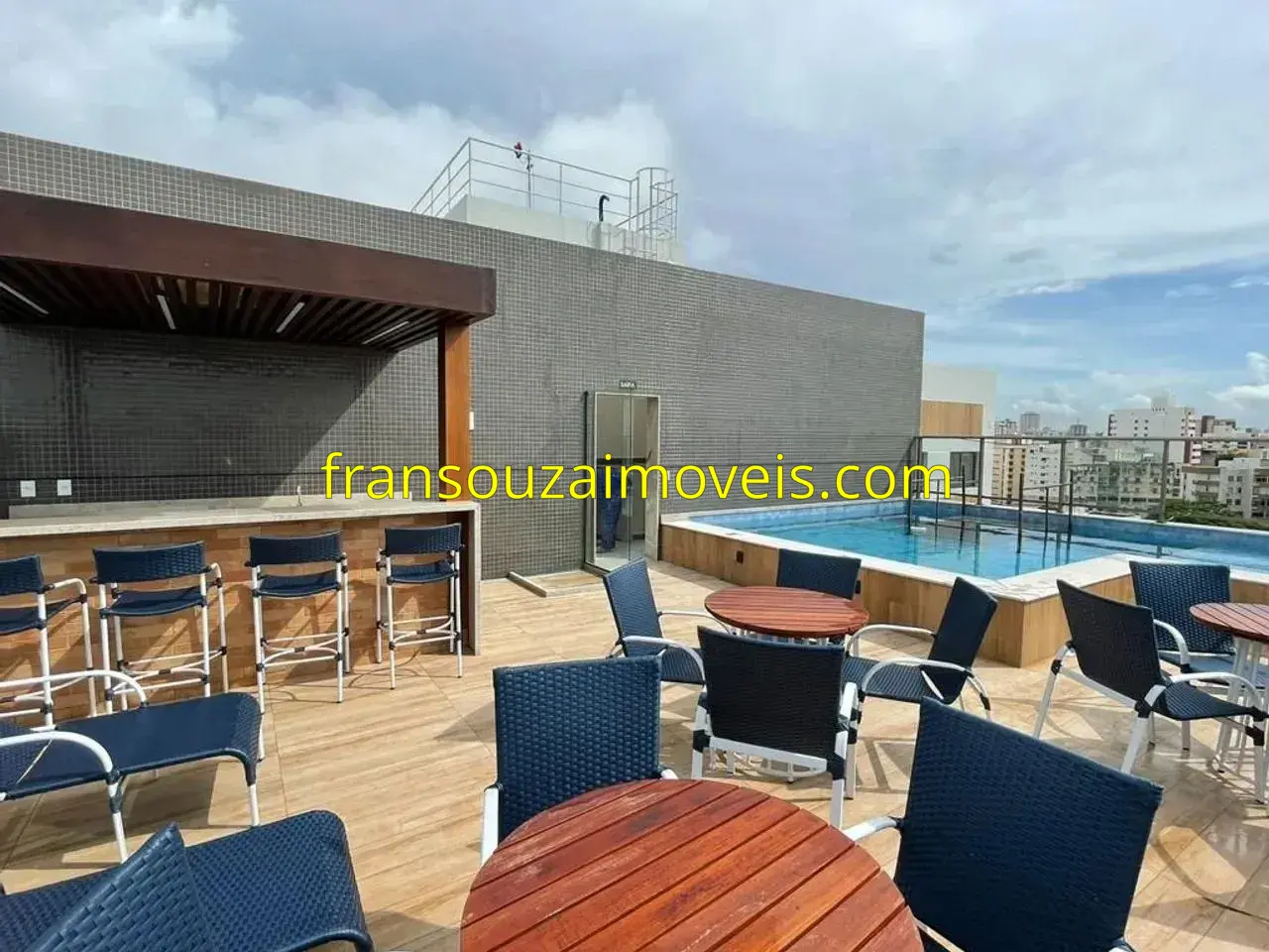 Apartamento Studio á venda com 19 metros ,Costa Azul - Salvador - BA