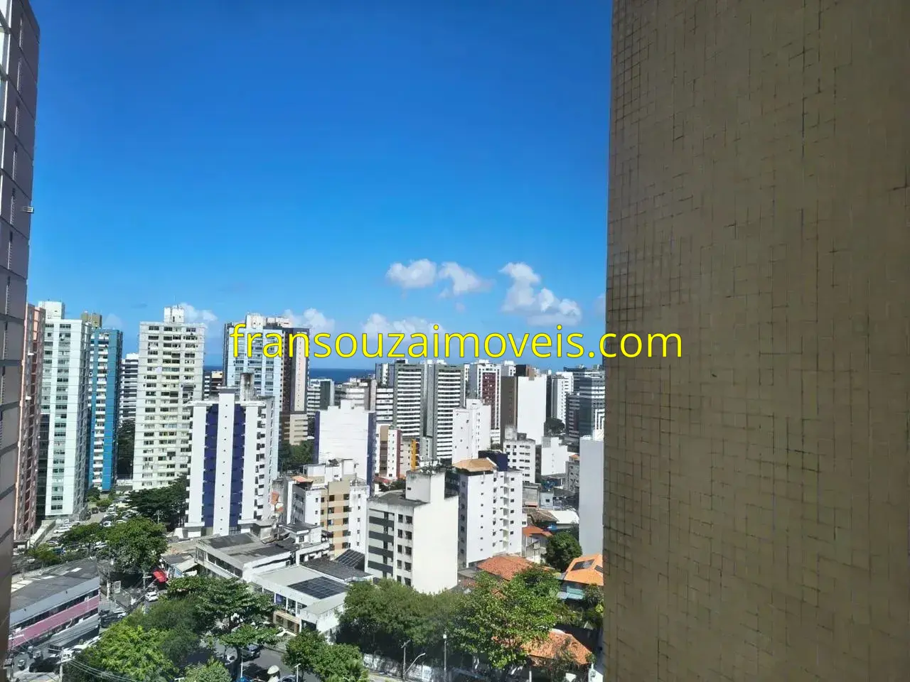 Apartamento para aluguel com 2 quartos, 67metros, no parque Julio Cesar, em Pituba - Salva